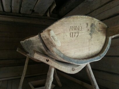 Yes, that does say the year 1779!